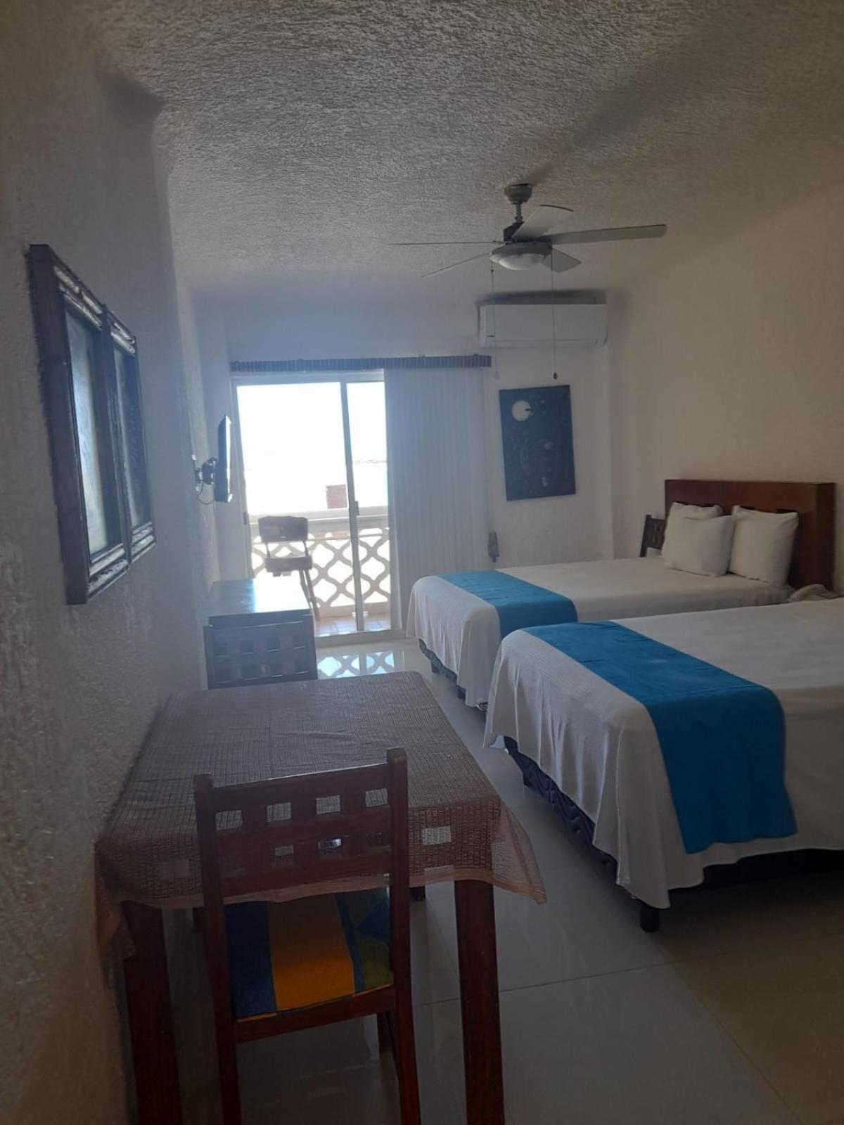 Cancun Plaza Sea View Номер фото