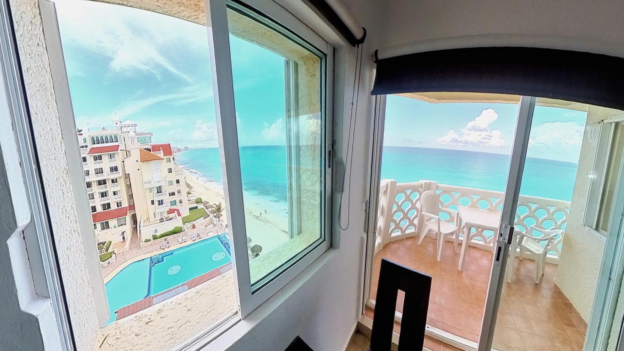 Cancun Plaza Sea View Екстер'єр фото