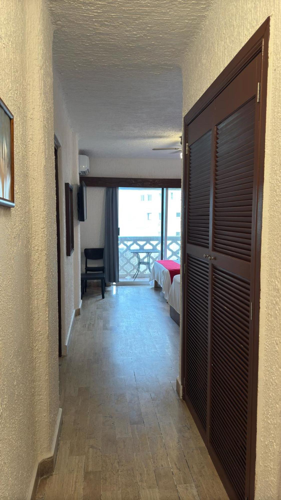 Cancun Plaza Sea View Екстер'єр фото