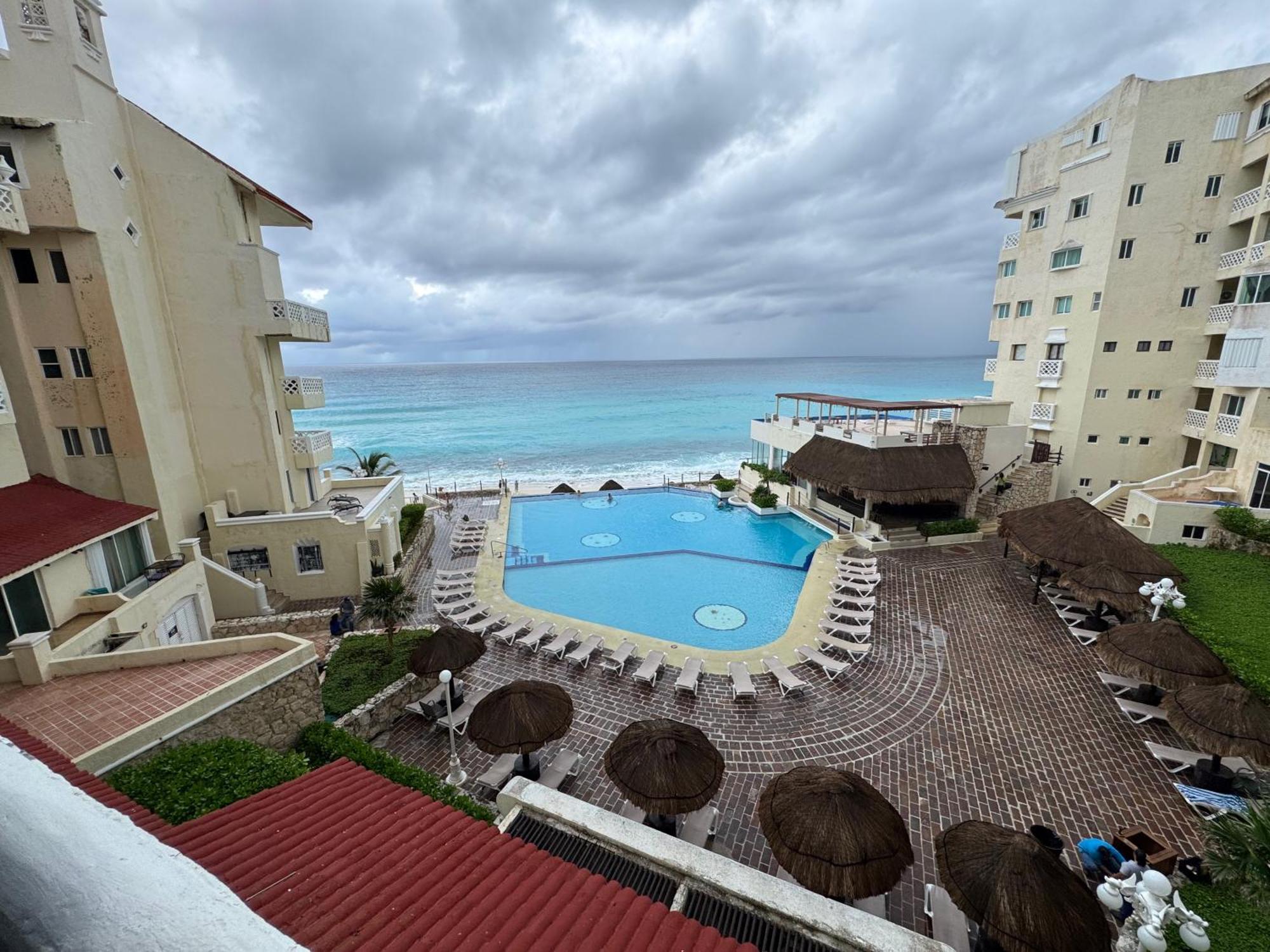 Cancun Plaza Sea View Екстер'єр фото